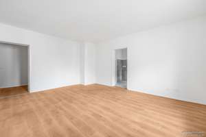 Welc(H)ome® by RIDA FLATS – Stilvoller Neuanfang: kernsanierte 3-Zimmer-Wohnung voller Licht & Raum – Die vollständige Adresse der Immobilie erhältst du vom Anbieter., 45326 Altenessen-Süd, Essen – Vorschaubild 9