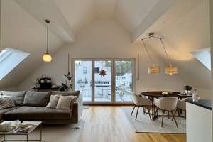 3 Zimmer Penthouse Wohnung in Alterlangen mit Balkon – Die vollständige Adresse der Immobilie erhältst du vom Anbieter., 91056 Heiligenloh, Erlangen – Vorschaubild 1