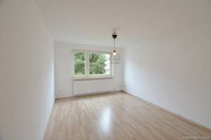 Attraktive Single-Wohnung mit Balkon in Walle – Die vollständige Adresse der Immobilie erhältst du vom Anbieter., 28217 Westend, Bremen – Vorschaubild 4