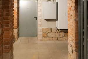 Sofort bezugsbereite Altbauwohnung mit eigenem Garten, Terrasse und Fernwärme  – Die vollständige Adresse der Immobilie erhältst du vom Anbieter., 1309 Striesen-Ost, Dresden – Vorschaubild 14