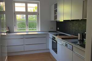 Traumlage trifft Potential - Stadthaus, teilsaniert (Erdgeschoss und 1.OG frei lieferbar) – Cranachstr. 75, 22607 Groß Flottbek, Hamburg – Vorschaubild 12
