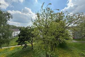 Zeit zum Entspannen! Moderne 2-Zi.-Wohnung! Traumhafter Ausblick! Balkon in abs. ruhiger Süd-Lage! – Schwarzenberger Straße 31, 47226 Rheinhausen-Mitte, Duisburg – Vorschaubild 9