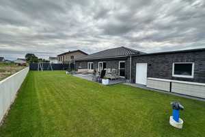 Bungalow mit großem Grundstück im Neubaugebiet und Feldrandlage nähe Wolfsburg – Höhneweg 24, 38464 Helmstedt (Kreis) – Vorschaubild 5