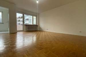 Bezugsfreie 2-Zimmer-Wohnung mit Westloggia in München-Berg am Laim