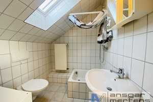 (D)EIN Zweifamilienhaus im idyllischen Wickrathhahn
Zwei 2 Zimmerwohnungen + Hobbydachstudio inkl.  – Hainweg 22a, 41189 Mönchengladbach – Vorschaubild 18