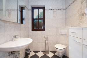 Haus im Haus - Exklusive 175 m² Maisonette-Eigentumswohnung in schönem Zweifamilienhaus mit Garten! – Die vollständige Adresse der Immobilie erhältst du vom Anbieter., 47228 Bergheim, Duisburg – Vorschaubild 38