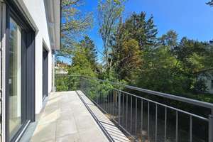 Bezugsfertige DG-Maisonettewohnung in Trudering mit Parkblick - provisionsfrei – Die vollständige Adresse der Immobilie erhältst du vom Anbieter., 81825 Waldtrudering, München – Vorschaubild 3