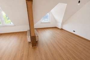 Charmante 3-Raun-Maisonette mit 106 m², Sauna & Whirlpool –  und viel Ausbaureserve im Spitzboden – Die vollständige Adresse der Immobilie erhältst du vom Anbieter., 47169 Marxloh, Duisburg – Vorschaubild 4
