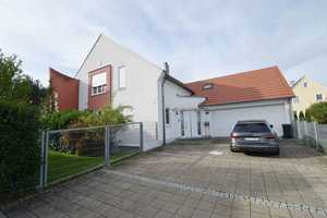 Modernes, großzügiges
Architektenhaus mit Doppelgarage, Schwimmbad und Sauna
in Roggenburg-OT – Neu-Ulm (Kreis) – Vorschaubild 7