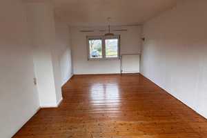 Preiswertes 4-Zimmer-Reihenendhaus mit gehobener Innenausstattung und EBK in Niederstedem – RWE-Umspannanlage 3, 54634 Bitburg-Prüm (Kreis) – Vorschaubild 11