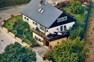 *Provisionsfrei* Charmantes Zweifamilienhaus mit Einliegerwohnung & großzügigem Garten – Die vollständige Adresse der Immobilie erhältst du vom Anbieter., 55545 Bad Kreuznach – Vorschaubild 3