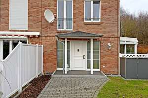 Moderne Doppelhaushälfte mit Wintergarten und Carport in Schenefeld zum Kauf - Wentzel Dr. – Die vollständige Adresse der Immobilie erhältst du vom Anbieter., 22869 Schenefeld – Vorschaubild 9