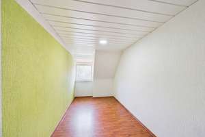 Beliebte Lage nahe Ostendplatz. Sofort frei! Niedriges Hausgeld. 3 Zimmer, Gemeinschaftsgarten – 70188 Ostheim, Stuttgart – Vorschaubild 6