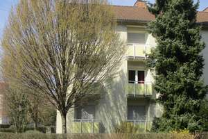 2,5-Zimmer mit EBK, Balkon, Tageslichtbad, Gästebad/WC und Abstellraum provisionsfrei – Die vollständige Adresse der Immobilie erhältst du vom Anbieter., 70597 Degerloch (Ortsteil), Stuttgart – Vorschaubild 1