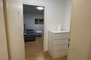 Gemütliche Dachgeschoss-Wohnung direkt am geologischen Garten – Am Dornbusch 10, 44803 Altenbochum, Bochum – Vorschaubild 2