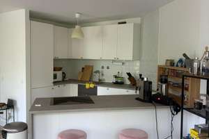 Seltenheit: 2-Zimmer mit  gr. Balkon und offener EBK in begehrter Lage Bogenhausen – 81927 Oberföhring, München – Vorschaubild 2