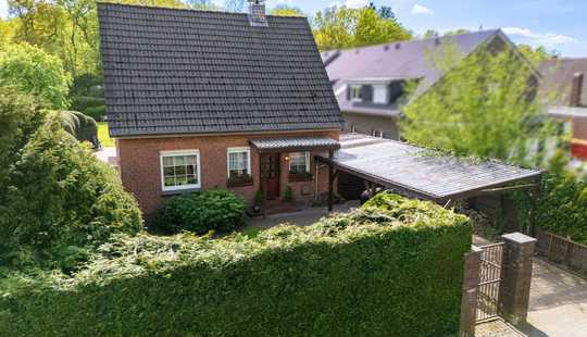 Bild von Charmantes Einfamilienhaus mit Charakter und großzügigem Garten