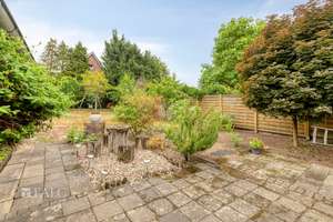Düsseldorf-Stockum: Doppelhaushälfte mit Wintergarten auf 668 m² Grundstück – 40468 Stockum, Düsseldorf – Vorschaubild 3