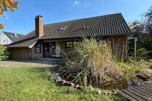 KR-Traar: Attraktives freist. Einfamilienhaus mit Ausbaumöglichkeit in Bestlage – Die vollständige Adresse der Immobilie erhältst du vom Anbieter., 47802 Traar, Krefeld – Vorschaubild 2