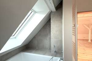 Erstbezug nach Kernsanierung: Loft-Maisonette in exklusiver  3-Parteien-Villa – Groß Flottbek – Die vollständige Adresse der Immobilie erhältst du vom Anbieter., 22607 Groß Flottbek, Hamburg – Vorschaubild 6