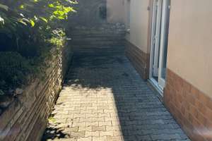 Moderne 2-Zimmer-Gartengeschosswohnung mit umläufiger Terrasse und Garten – Lauxweg 4, 70619 Heumaden, Stuttgart – Vorschaubild 8