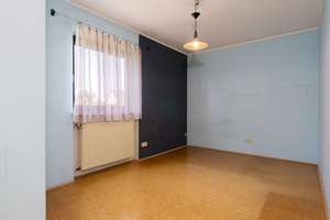 Großzügiges Einfamilienhaus mit PV-Anlage und viel Platz in Schwarzach bei Nabburg – Bachstraße 8, 92548 Schwarzach bei Nabburg – Vorschaubild 11