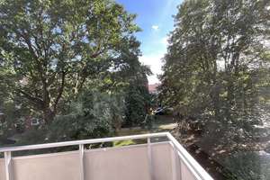 Frisch renovierte 3 Zimmer-Wohnung mit Balkon und modenisiertem Tageslichtbad mit Wanne – Eutiner Str. 20, 23554 Sankt Lorenz Nord, Lübeck – Vorschaubild 7