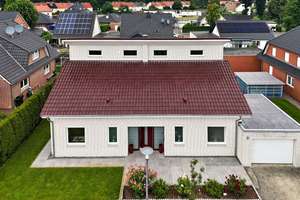 Provisionsfrei - Topmodernes und exklusives Einfamilienhaus in ruhiger Lage von Celle – Die vollständige Adresse der Immobilie erhältst du vom Anbieter., 29225 Celle – Vorschaubild 2