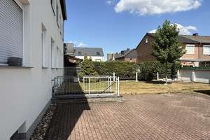 Charmante Dachgeschosswohnung mit Entwicklungspotenzial - Spitzboden & Balkonperspektive – Die vollständige Adresse der Immobilie erhältst du vom Anbieter., 47269 Großenbaum, Duisburg – Vorschaubild 20