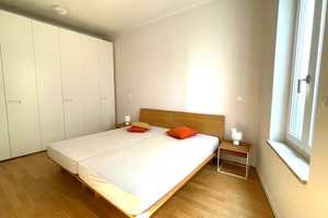 Schicke Wohnung in repräsentativer Residenz in exklusiver, zentraler Lage-im Diplomatenviertel ! – Von-der-Heydt-Straße 1, 10785 Berlin – Vorschaubild 11