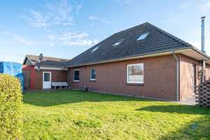 Ihr neues Zuhause im Grünen – Einfamilienhaus mit fünf Zimmern und großem Garten – Die vollständige Adresse der Immobilie erhältst du vom Anbieter., 25855 Haselund – Vorschaubild 13