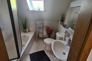 Modernisiertes EFH mit Einliegerwohnung und großem Grundstück – Die vollständige Adresse der Immobilie erhältst du vom Anbieter., 72459 Albstadt – Vorschaubild 13