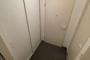 Renovierte und teilmöblierte 1-Zimmer-Wohnung mit kleiner Einbauküche in Lübeck für Nichtraucher – Teutonenweg 1, 23558 Sankt Lorenz Süd, Lübeck – Vorschaubild 12