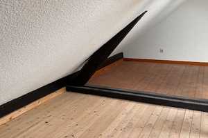 Schöne 4-Zimmer-DG-Wohnung in Krefeld – Melanchthonstraße 61, 47805 Dießem/Lehmheide, Krefeld – Vorschaubild 10