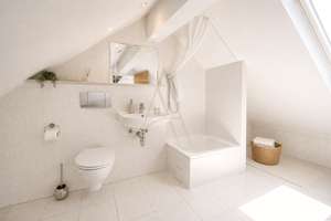 Wohnen mit Loft-Flair - Großzügige Maisonette mit Kamin, Stellplatz & separatem Apartment – 51069 Dellbrück, Köln – Vorschaubild 6