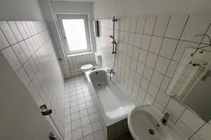 Helle 3-Zimmer-Wohnung mit Balkon in Duisburg-Aldenrade – frisch renoviert – Die vollständige Adresse der Immobilie erhältst du vom Anbieter., 47179 Fahrn, Duisburg – Vorschaubild 38