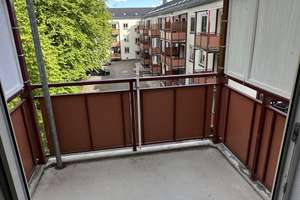 Was koche ich denn heute? - Schicke 3-Raum mit EBK und Balkon – Hofer Str. 34, 9130 Sonnenberg, Chemnitz – Vorschaubild 6