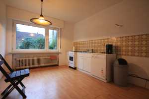* großes Grundstück * ideale Lage * Halle * neuwertige Heizung * – Leer (Kreis) – Vorschaubild 3