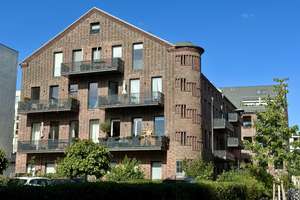 Property thumbnail 3