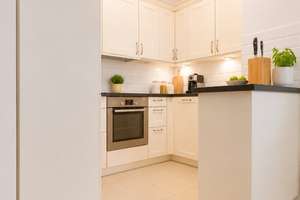 Bezugsfrei & ruhig: Moderne 3-Zimmer-Wohnung mit Balkon und 2 Bädern – Die vollständige Adresse der Immobilie erhältst du vom Anbieter., 10179 Mitte (Ortsteil), Berlin – Vorschaubild 6