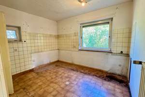 RESERVIERT! Stadtvilla mit zweigeteiltem Grundstück in bevorzugter Wohnlage – Die vollständige Adresse der Immobilie erhältst du vom Anbieter., 95326 Kulmbach – Vorschaubild 9