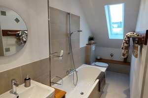 Moderne Dachgeschosswohnung mit Blick über Wuppertal – Die vollständige Adresse der Immobilie erhältst du vom Anbieter., 42107 Elberfeld, Wuppertal – Vorschaubild 8