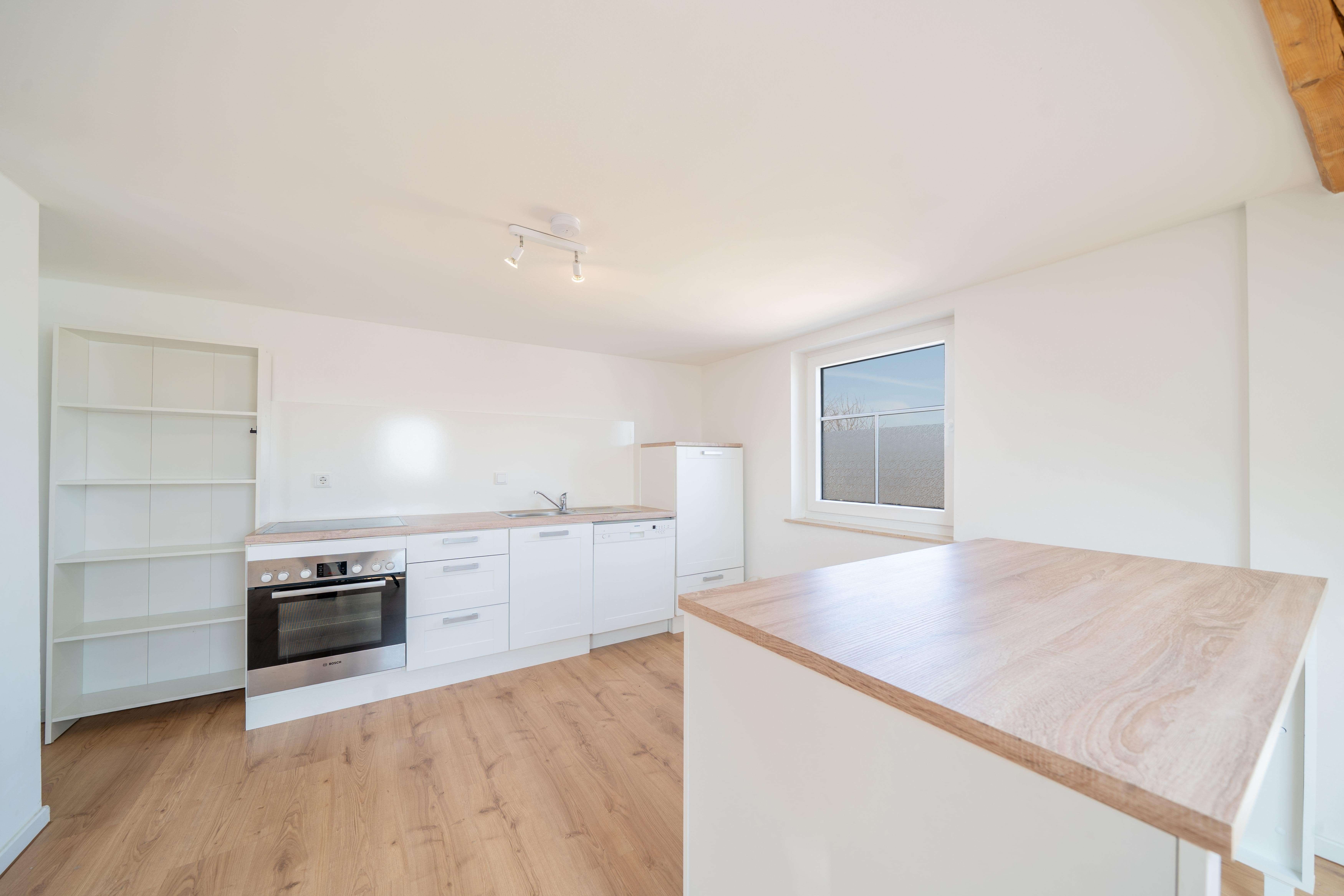 Immobilie in Waidhofen - Mindestgebot 400.000 € - Attraktives 3-Parteien-Haus mit Charakter - Bild 1