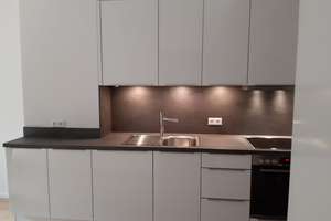 Helle und moderne 2-Zimmer-Wohnung mit Terrasse in Hannover-Linden – Die vollständige Adresse der Immobilie erhältst du vom Anbieter., 30449 Linden-Süd, Hannover – Vorschaubild 2