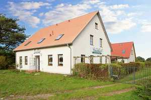 Perfekt für Tourismus! Pension mit Gastraum, potenziellem EFH und Option auf Nebengrundstück – Rügen (Kreis) – Vorschaubild 2