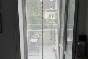 Altbauwohnung mit Charakter: Zwei-Zimmer-Wohnung mit Balkon in Wiesbaden – Dotzheimer Straße 60, 65197 Rheingauviertel / Hollerborn, Wiesbaden – Vorschaubild 5