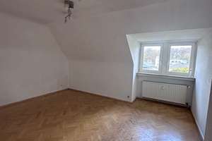 Großzügige 3-Zimmerwohnung im schönen Hamburg-Marienthal    / Keine Makleranfragen s. § 7 UWG    – Ziesenißstraße 43, 22043 Marienthal, Hamburg – Vorschaubild 12
