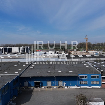 Flexible Lagerfläche in Monheim | 4 Rampen | angrenzende Büros