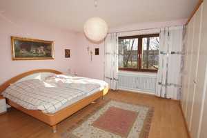 Reserviert! Schönes Einfamilienhaus mit großem Gartengrundstück – Straubing-Bogen (Kreis) – Vorschaubild 8