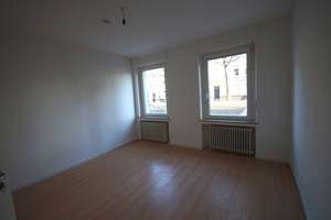 Solides 6-Familienhaus Nähe Helios - komplett vermietet! – Die vollständige Adresse der Immobilie erhältst du vom Anbieter., 47805 Dießem/Lehmheide, Krefeld – Vorschaubild 4